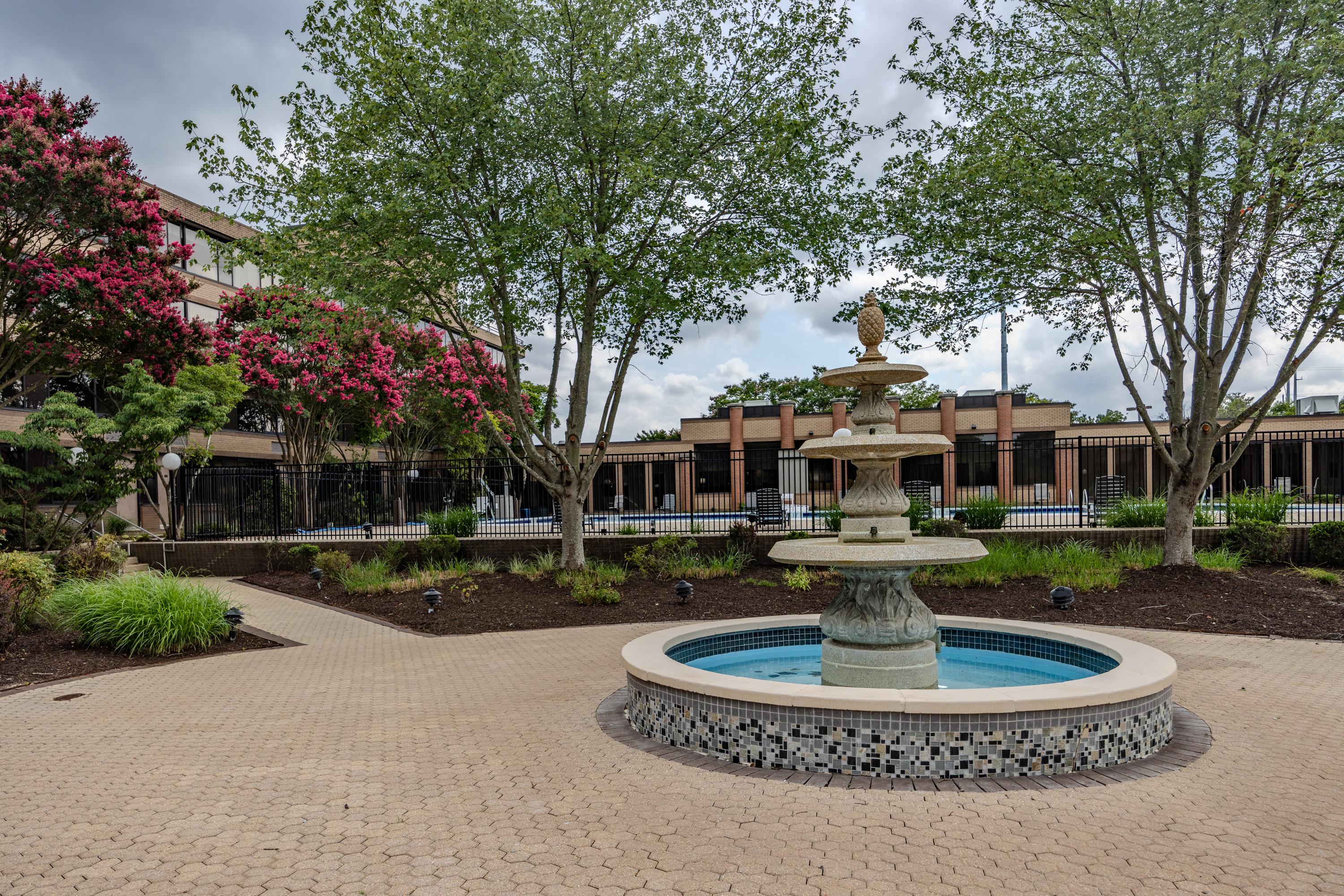 Solomons Inn Resort + Marina Exterior photo